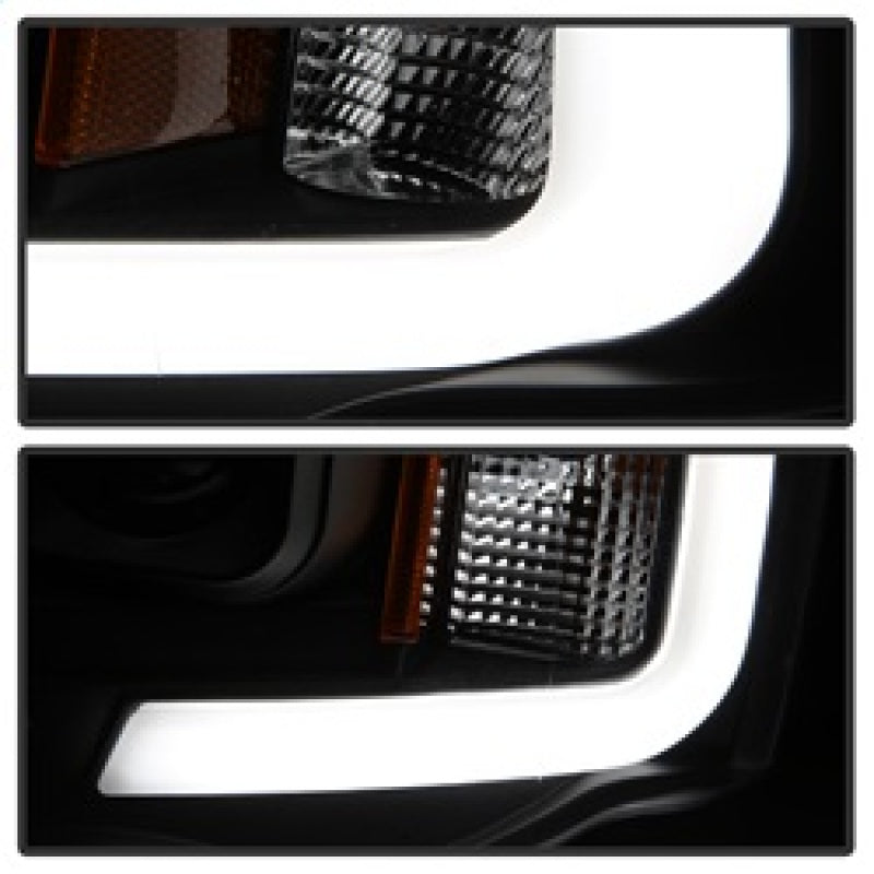 SPYDER 5084606 Spyder 02-05 Dodge RAM 1500 Light Bar Projector Headlights - Black (PRO-YD-DR02V2-LB-BK)
