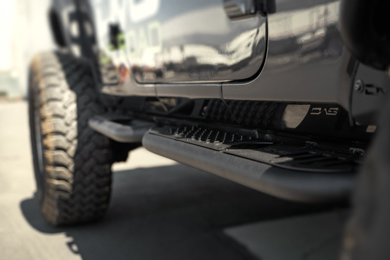 DV8 Offroad SRJL-08 18-23 Jeep Wrangler JL 4 Door Body/Pinch Weld Mounted Step