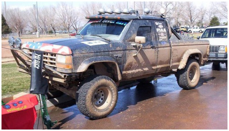 Bushwacker 21008-11 83-92 Ford Ranger Cutout Style Flares 2pc 72.0/84.0in Bed - Black