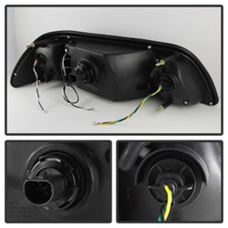 SPYDER 5012531 Spyder Ford Mustang 87-93 1PC LED (Replaceable LEDs)Crystal Headlights Black HD-YD-FM87-1PC-LED-BK