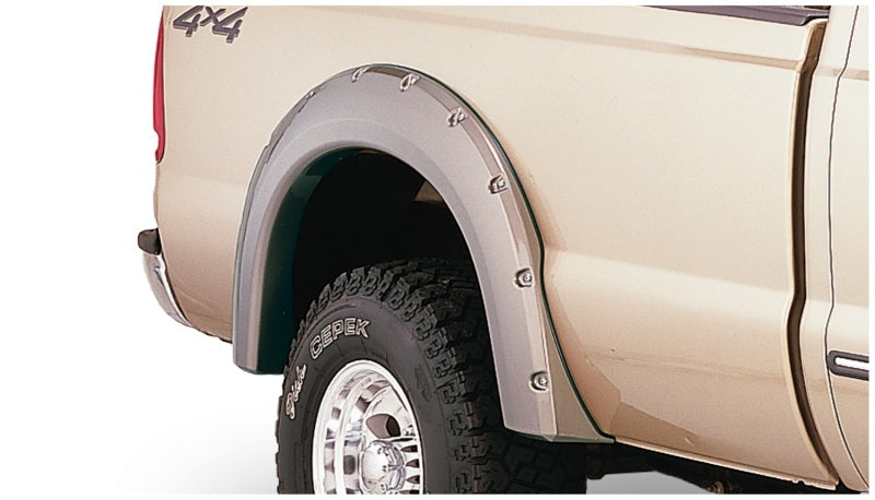 Bushwacker 20914-02 99-07 Ford F-250 Super Duty Styleside Pocket Style Flares 4pc 81.0/96.0in Bed - Black