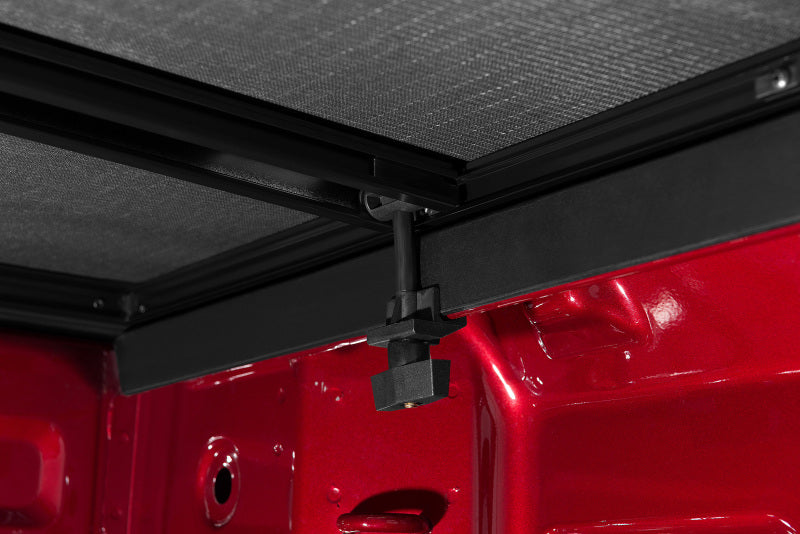 LUND 958293 Lund 19-23 Chevrolet Silverado 1500 6.5ft Bed Genesis Elite Tri-Fold Tonneau - Black