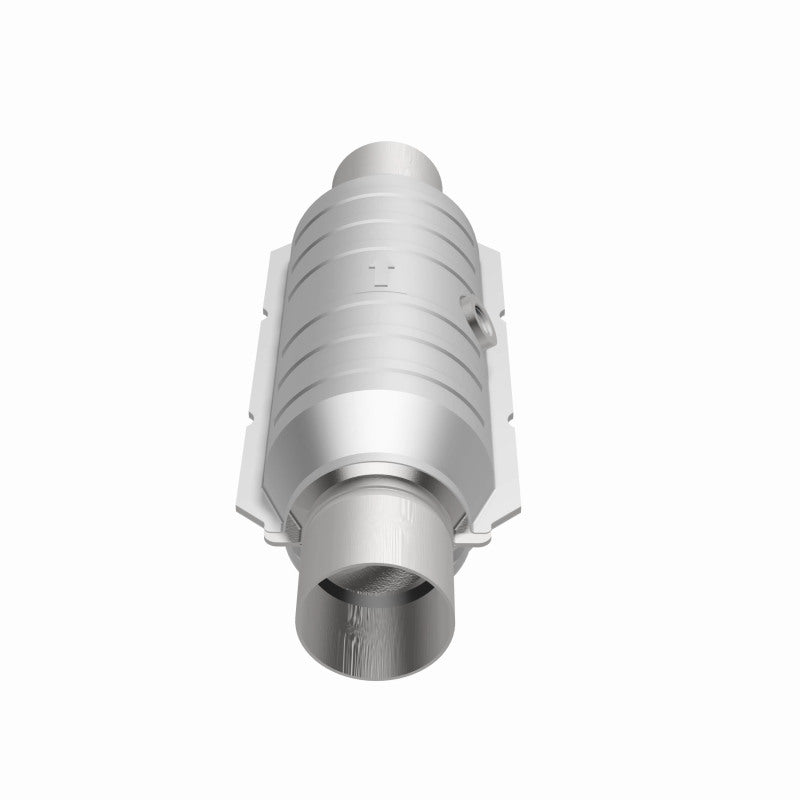 Magnaflow 51356 MagnaFlow Conv Univ 2.5in Inlet/Outlet Center/Center Round 11in Body L x 5.125in W x 15in Overall L