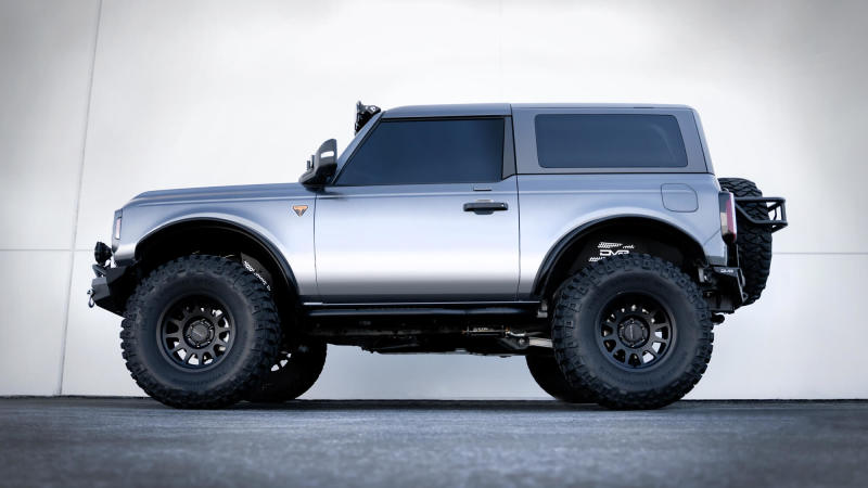 DV8 Offroad SRBR-05 21-23 Ford Bronco OE Plus 2-Door Side Steps