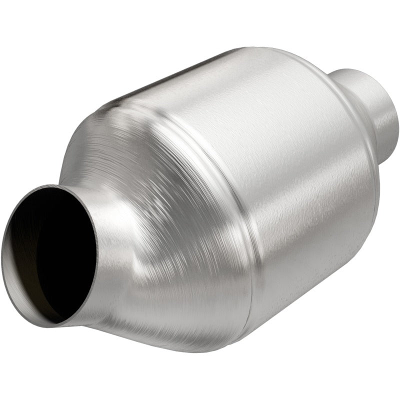 Magnaflow 51775 MagnaFlow Conv Universal 2.25 inch C/A 5 inch spun body