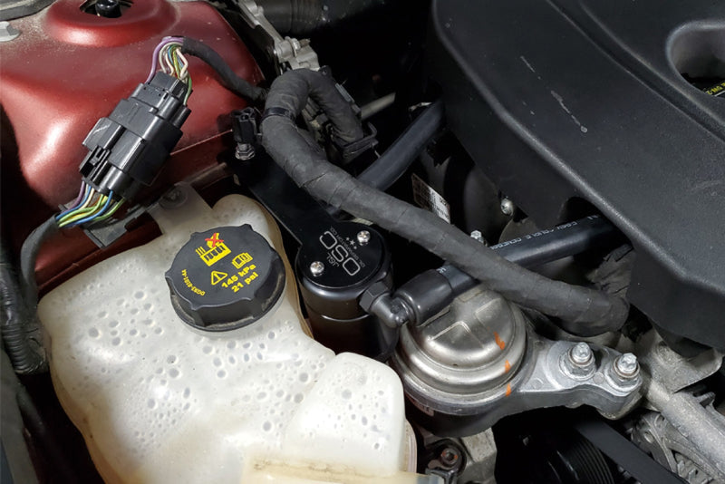 J&L 3039P-B 13-19 Ford Fusion 1.5L EcoBoost Oil Separator 3.0 Passenger Side - Black Anodized