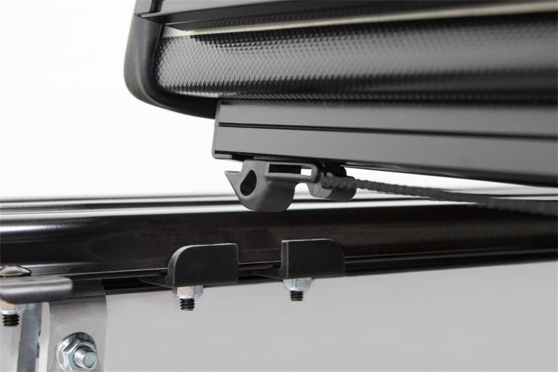 Access B1010049 LOMAX Tri-Fold Cover 17-19 Ford Super Duty F-250/F-350/F-450 - 6ft 8in Standard Bed