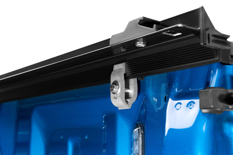 LUND 968118 Lund 22-23 Ford Maverick 4.6ft Bed Genesis Elite Roll Up Tonneau