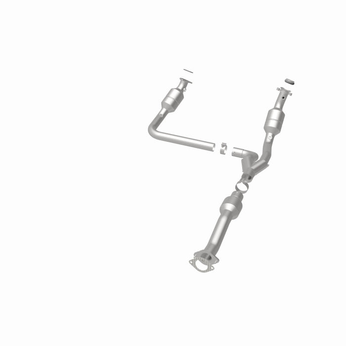 Magnaflow 52134 MagnaFlow Conv Direct Fit 2011-2014 Express 1500 4.3L Underbody