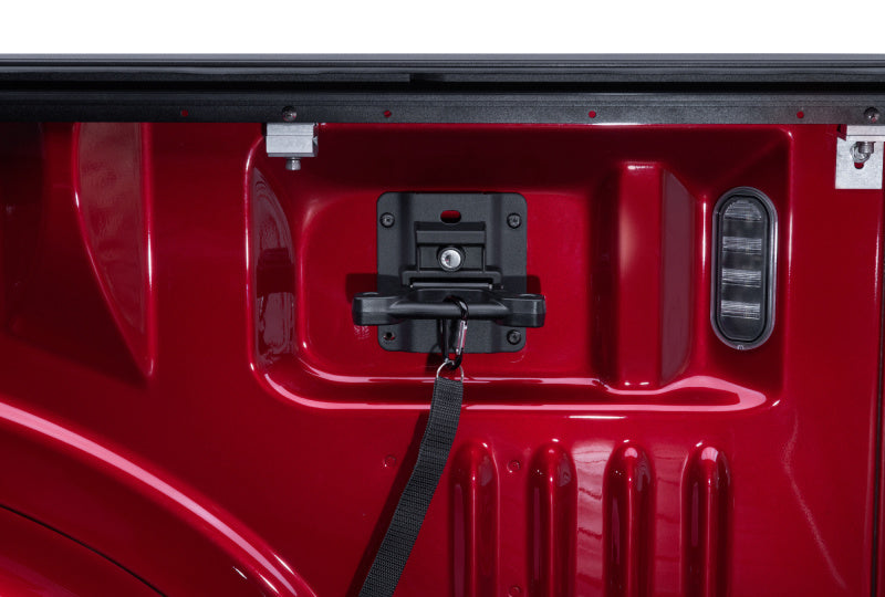 Roll-N-Lock BT220A 14-18 Chevy Silverado/Sierra 1500 XSB 68in A-Series Retractable Tonneau Cover