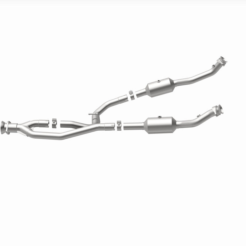 Magnaflow 280248 MagnaFlow 20-21 Ford Transit-150 Single Underbody V6 3.5L RWD Direct-Fit Catalytic Converter