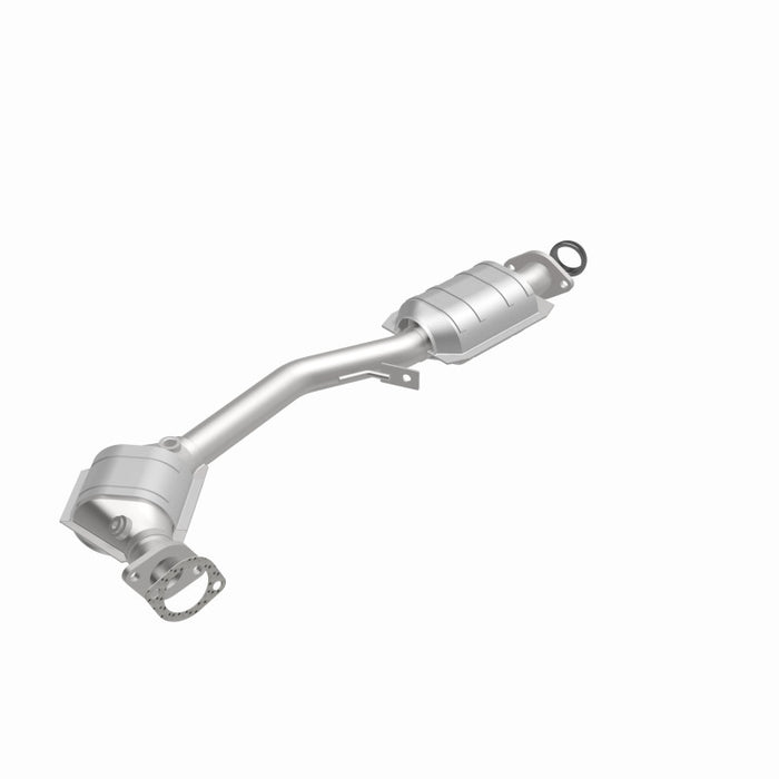 Magnaflow 93235 MagnaFlow Conv DF 99-05 Subaru Forester/96-97 & 99-05 Impreza/01-03 Legacy/00-05 Outback Front/Rear