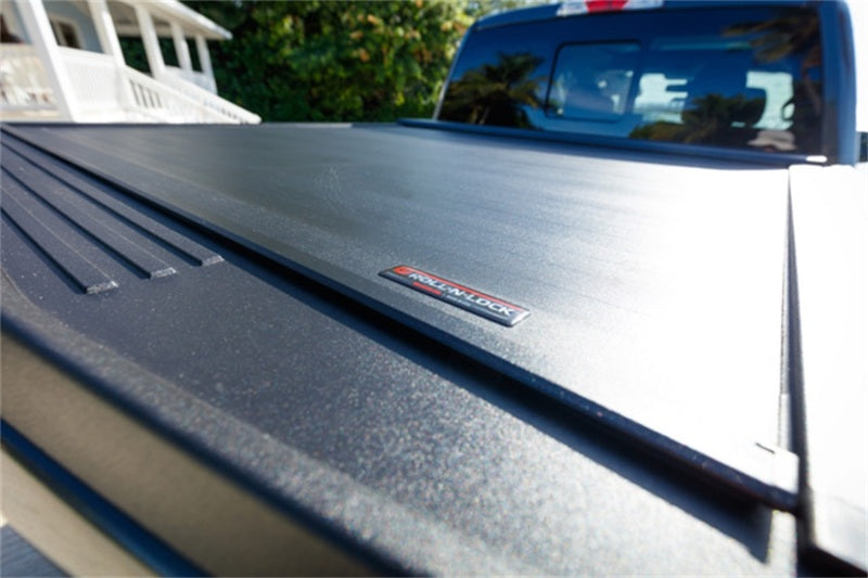 Roll-N-Lock RC151E 17-19 Ford F-250/F-350 Super Duty 80-3/8in E-Series Retractable Tonneau Cover