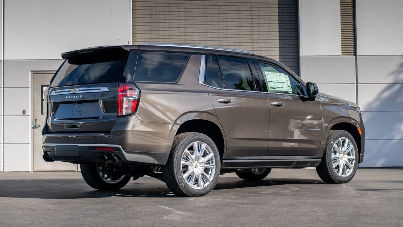 Borla 140856BC 21-22 Chevrolet Tahoe 5.3L V8 2/4WD 4DR 3in/2.75in Touring Cat-Back Exhaust -Black Chrome Tips