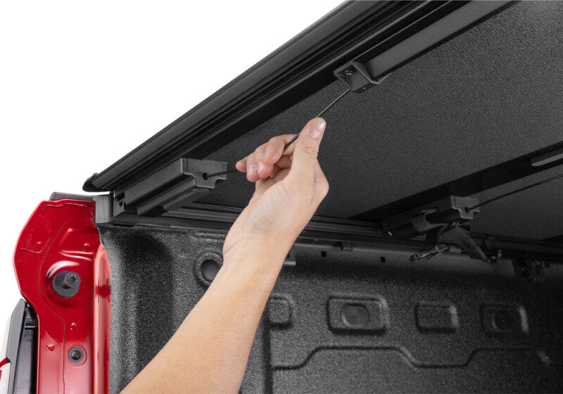 BAK 448427 16-20 Toyota Tacoma 6ft Bed Flip MX4 Matte Finish