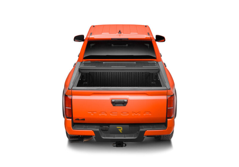 BAK 226447 2024 Toyota Tacoma 6ft Bed Flip G2 Bed Cover