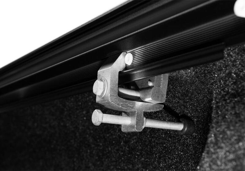 Retrax T-80338 2024 Ford Ranger 5ft Bed PRO XR