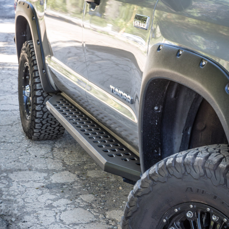 Go Rhino 69443687PC 2022 Toyota Tundra Crew Max 4dr RB20 Kit w/RB20 Running Board + Brkts - Tex. Blk