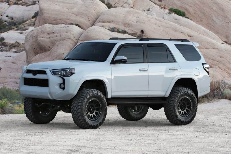 Fabtech K7066 2015-21 Toyota 4Runner 4WD 6in Basic Sys w/Perf Shks