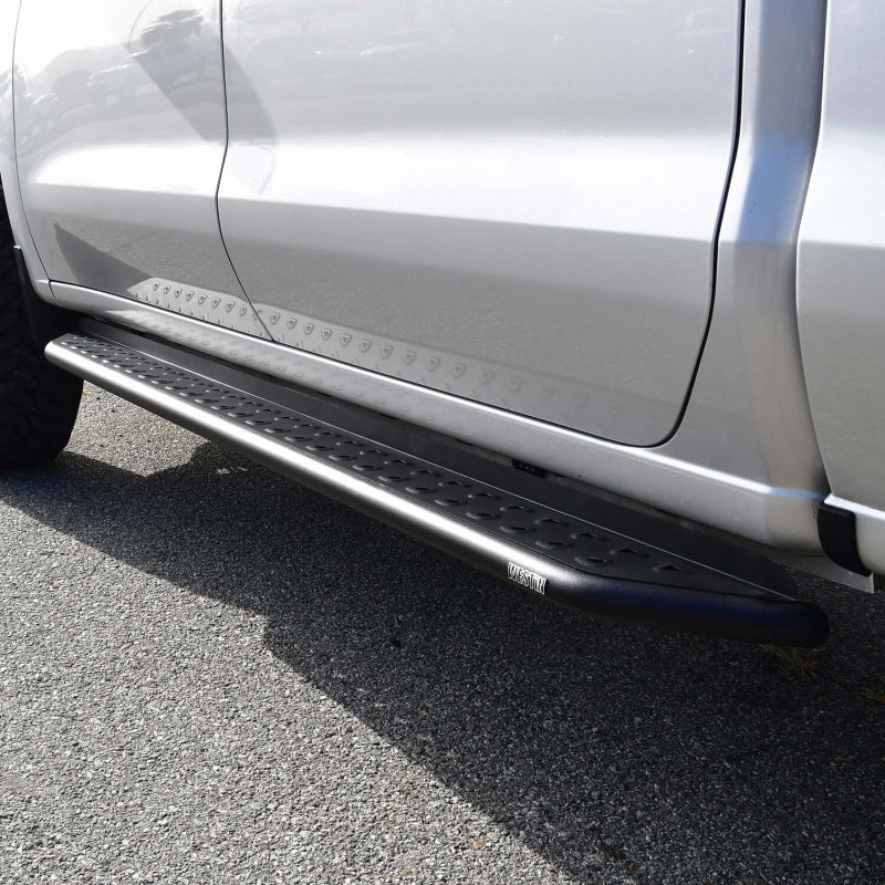 Westin 28-31275 19-23 Chevrolet/GMC Silverado/Sierra 1500 Crew Cab Outlaw Nerf Step Bars