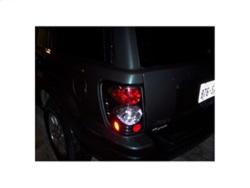 SPYDER 5005625 Spyder Jeep Grand Cherokee 99-04 Euro Style Tail Lights Black ALT-YD-JGC99-BK