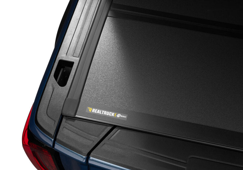 BAK 448120 14-18 Chevy Silverado 1500 / 15-20 Silverado 2500/3500 5ft 8in Bed Flip MX4 Matte Finish