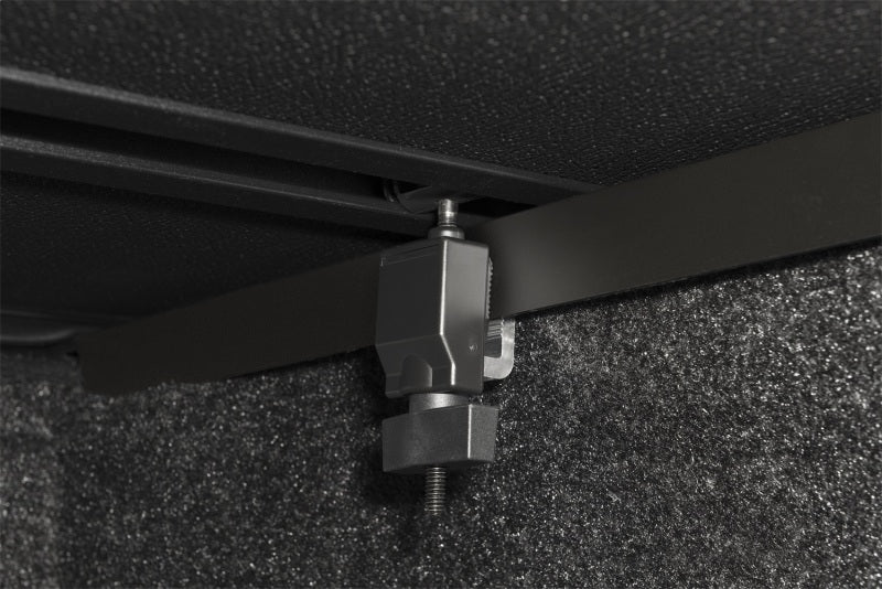 Extang 83704 2021 Ford F-150 (8ft Bed) Solid Fold 2.0