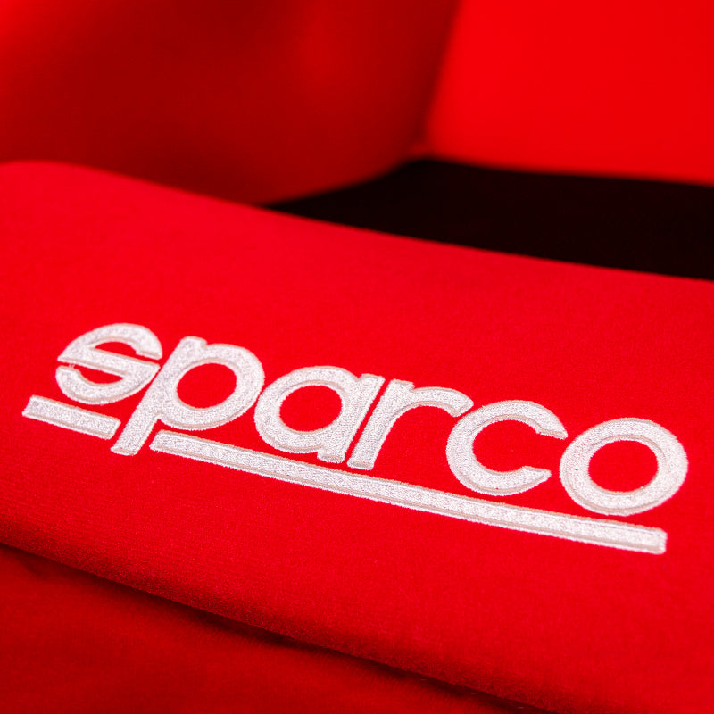 SPARCO 008012RRS Sparco Seat QRT-R 2019 Red (Must Use Side Mount 600QRT)