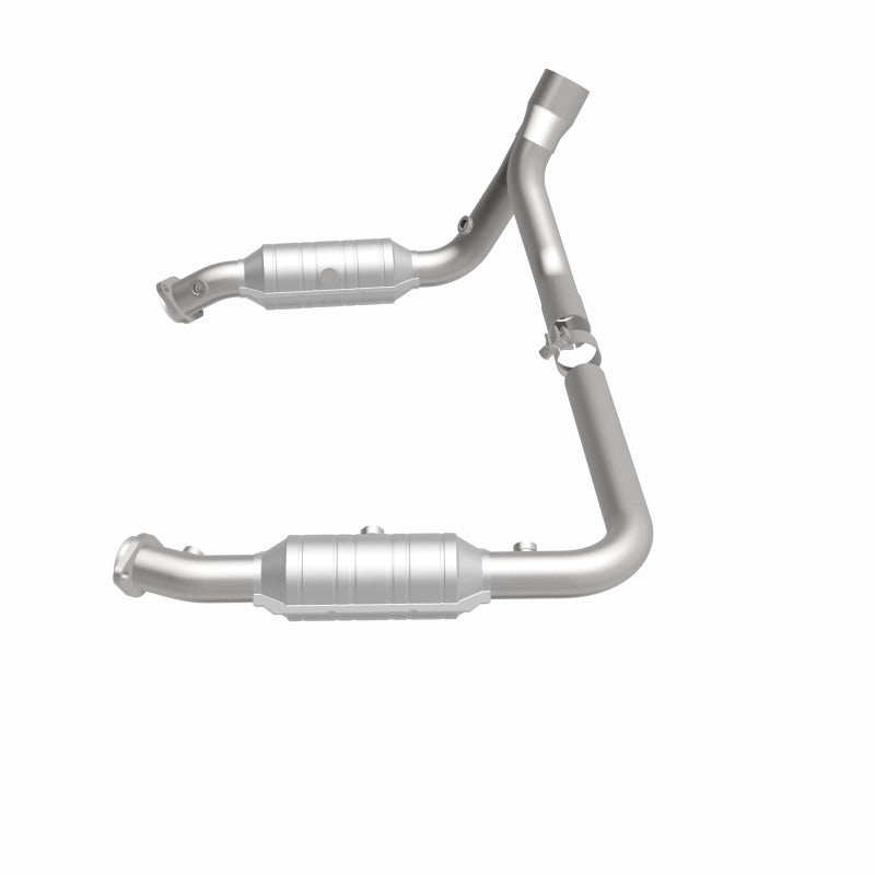 Magnaflow 52451 Conv DF 2007 RAM 1500 V8 5.7 OEM Underbody