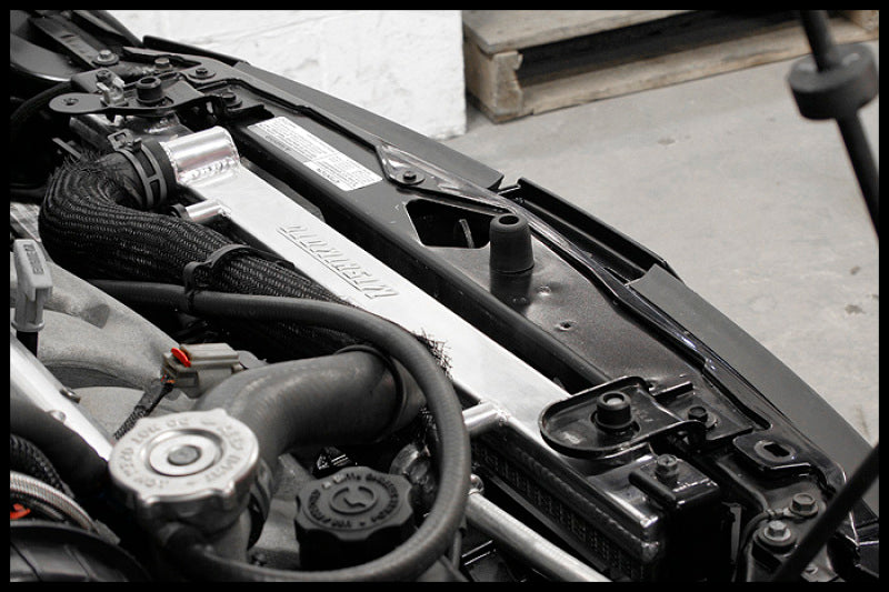 Mishimoto MMRAD-NEO-01 01-05 Dodge Neon SRT-4 Manual Aluminum Radiator