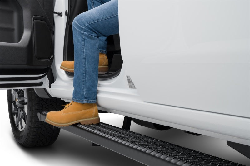 N-Fab GFC19CC-TX Growler Fleet 2019 Chevy/GMC 1500 Crew Cab - Cab Length - Tex. Black - 7in