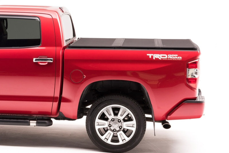 Extang 83465 14-16 Toyota Tundra (6.5ft) (Works w/o Rail System) Solid Fold 2.0