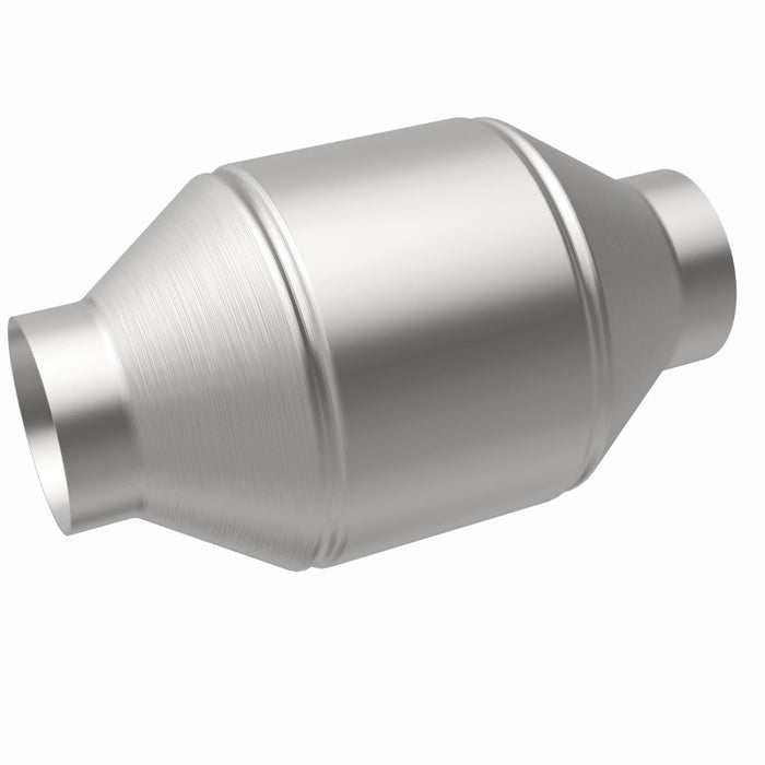 Magnaflow 51656 MagnaFlow Conv Univ 2.5in Inlet/Outlet Center/Center Round 3in Body L x 5in W x 8.75in Overall L