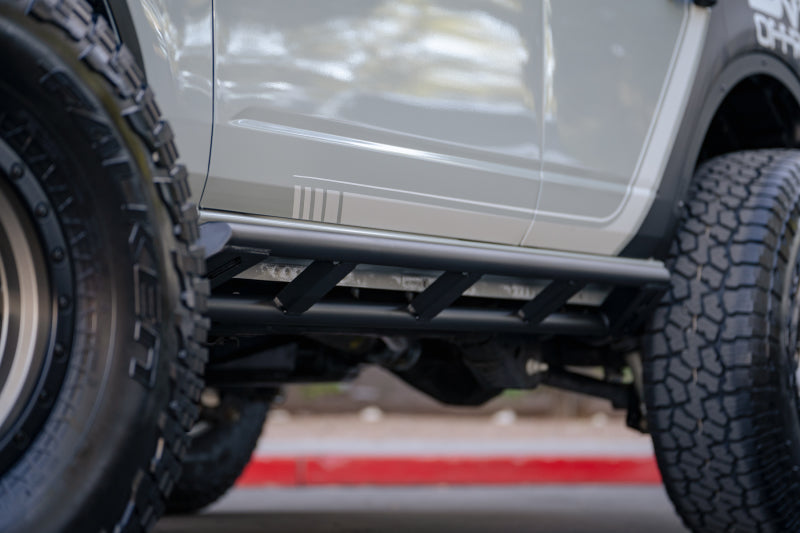 DV8 Offroad SRBR-01 21-22 Ford Bronco FS-15 Series Rock Sliders