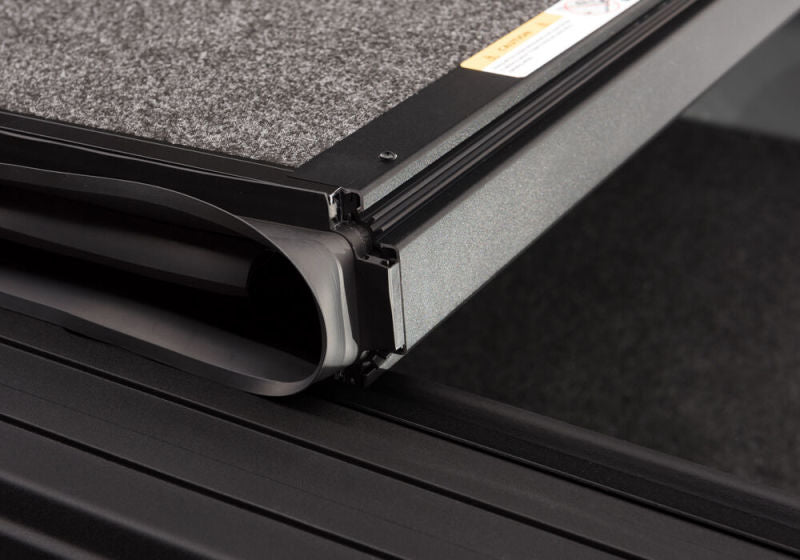 Undercover UX22020 UnderCover 15-20 Ford F-150 6.5ft Ultra Flex Bed Cover - Matte Black Finish