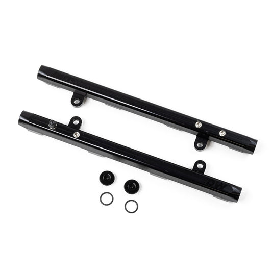 DeatschWerks 7-300 11-17 Ford Mustang / F-150 Coyote 5.0 V8 Fuel Rails