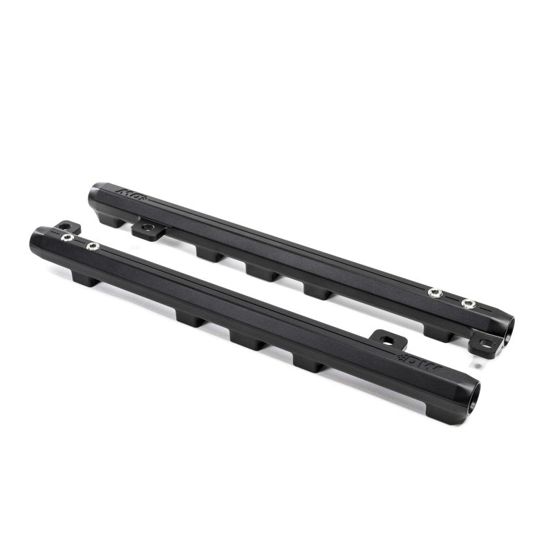 DeatschWerks 7-302 Ford 4.6 2-Valve Fuel Rails