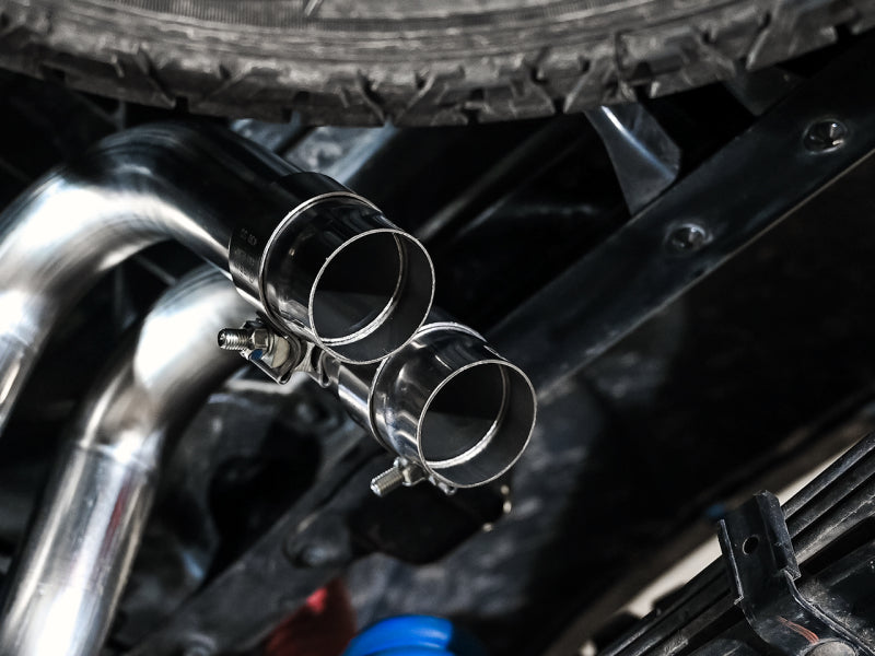 AWE Tuning 3015-33826 AWE 16-22 Toyota Tacoma 0FG Catback Exhaust w/ BashGuard - Dual Diamond Black Tips