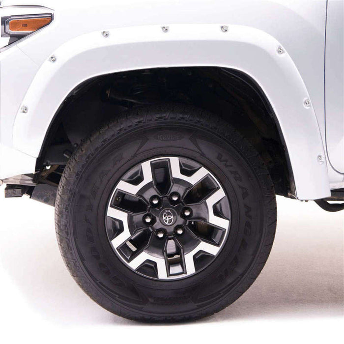 EGR 791574-GAZ 14+ Chev Silverado 6-8ft Bed Bolt-On Look Color Match Fender Flares - Set - Summit White
