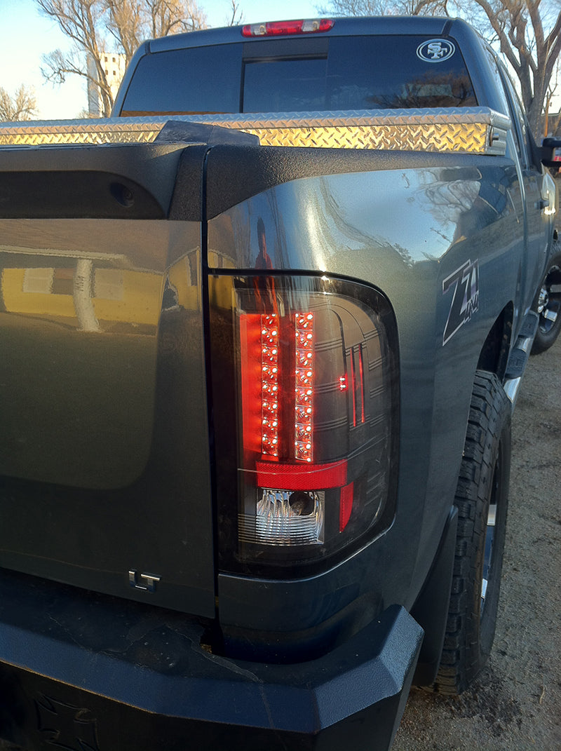 SPYDER 5001771 Spyder Chevy Silverado 07-13 LED Tail Lights Blk ALT-YD-CS07-LED-BK