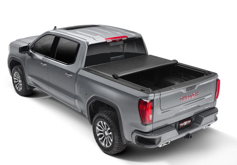 Truxedo 572401 19-20 GMC Sierra & Chevrolet Silverado 1500 (New Body) 5ft 8in Lo Pro Bed Cover