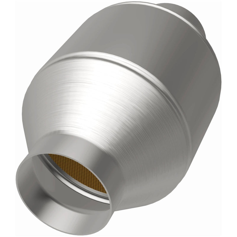 Magnaflow 51656 MagnaFlow Conv Univ 2.5in Inlet/Outlet Center/Center Round 3in Body L x 5in W x 8.75in Overall L