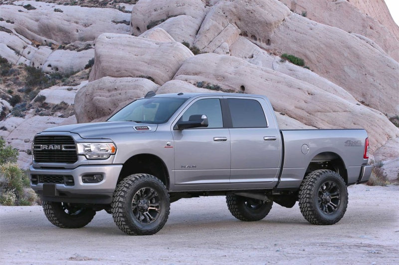 Fabtech K3173M 19-22 RAM 2500 4WD 5in Basic Kit w/Stealth