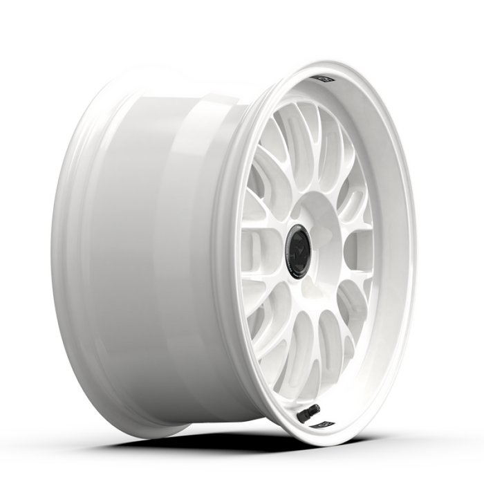 fifteen52 RSHRW-89554+38 Holeshot RSR 18x9.5 5x114.3 38mm ET 73.1mm Center Bore Rally White