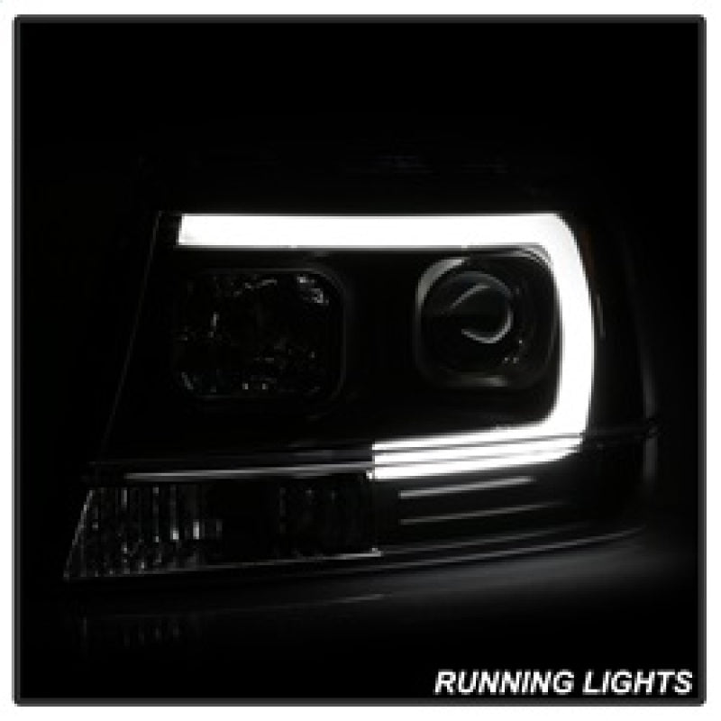 SPYDER 5085221 Spyder 99-04 Jeep Grand Cherokee Projector Headlights - Light Bar DRL LED - Black