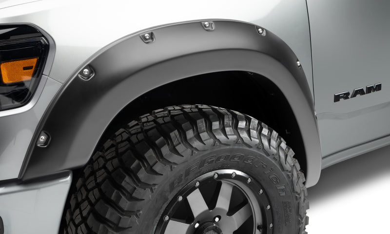 Bushwacker 50053-02 19-22 Dodge RAM 1500 Pocket Style Front Flares 2pc - Black