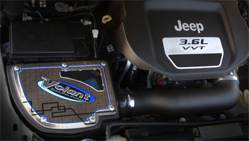 Volant 17636 12-18 Jeep Wrangler 3.6L V6 Pro5 Closed Box Air Intake System