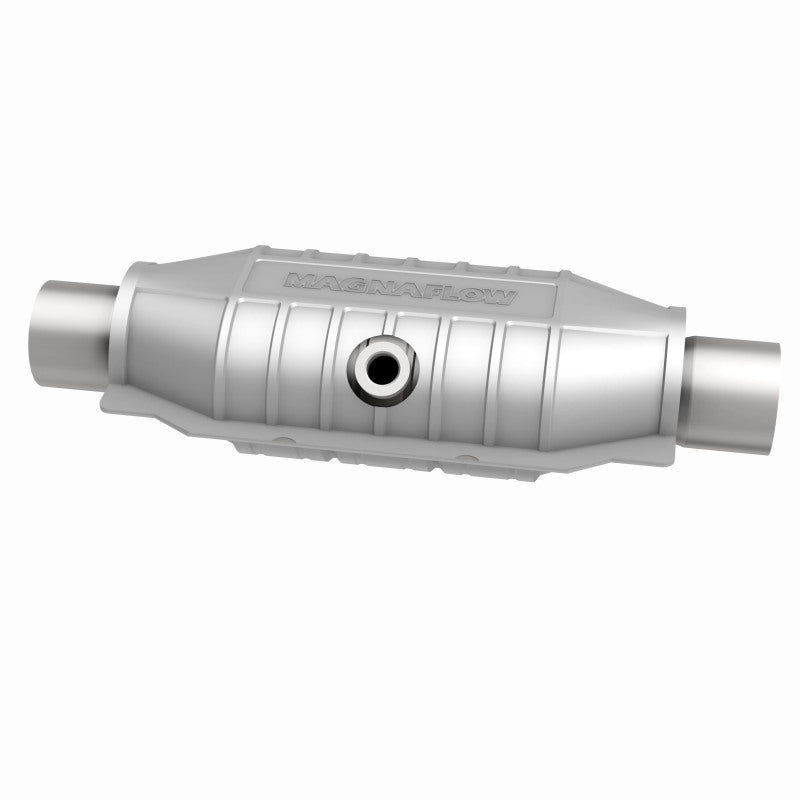 Magnaflow 94056 MagnaFlow Conv Univ 2.5 Mid O2