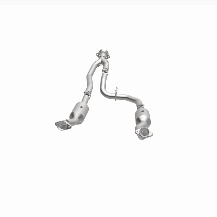 Magnaflow 280248 MagnaFlow 20-21 Ford Transit-150 Single Underbody V6 3.5L RWD Direct-Fit Catalytic Converter