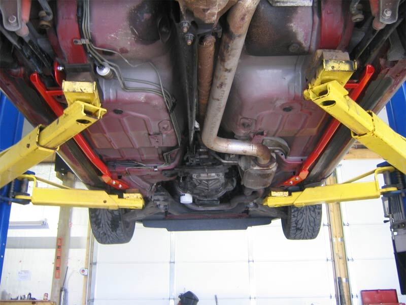 UMI Performance 2002-R 93-02 GM F-Body Tubular Subframe Connectors - Bolt-In